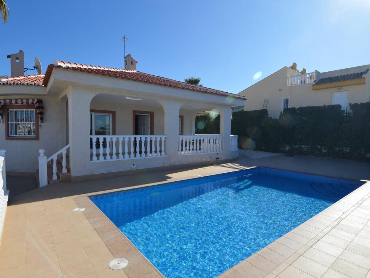 Belvilla By Oyo Casa Agata Rojales Δωμάτιο φωτογραφία